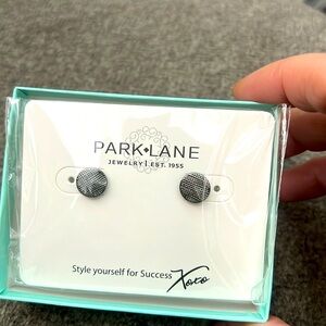 Park Lane Dottie Pierced Earrings